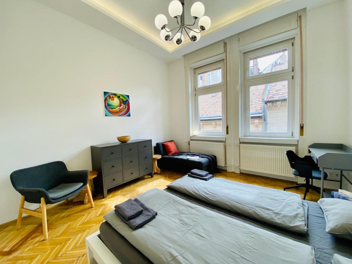 Appartement Spacious 4br Oasis In - Bp Sky Boedapest